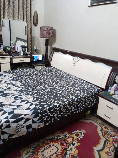 Complete Bed set available for sale 2