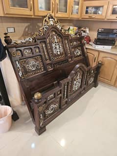 Solid wood and hand carved bed with 2 side tables, Good condition 0