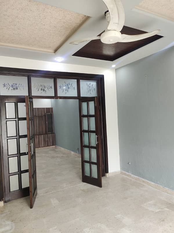 8 MARLA LOWER PORTION AVAILABLE FOR RENT IN DHA RAHBER 11 SECTOR 1 BLOCK A 5