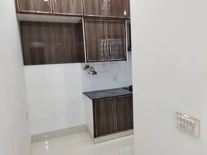 8 MARLA BEAUTIFUL HOUSE AVAILABLE FOR RENT IN DHA RAHBER 11 SECTOR 1 BLOCK A 3