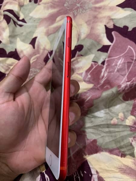 i phone 7+ 32 gb 10/10 condition non pta 2