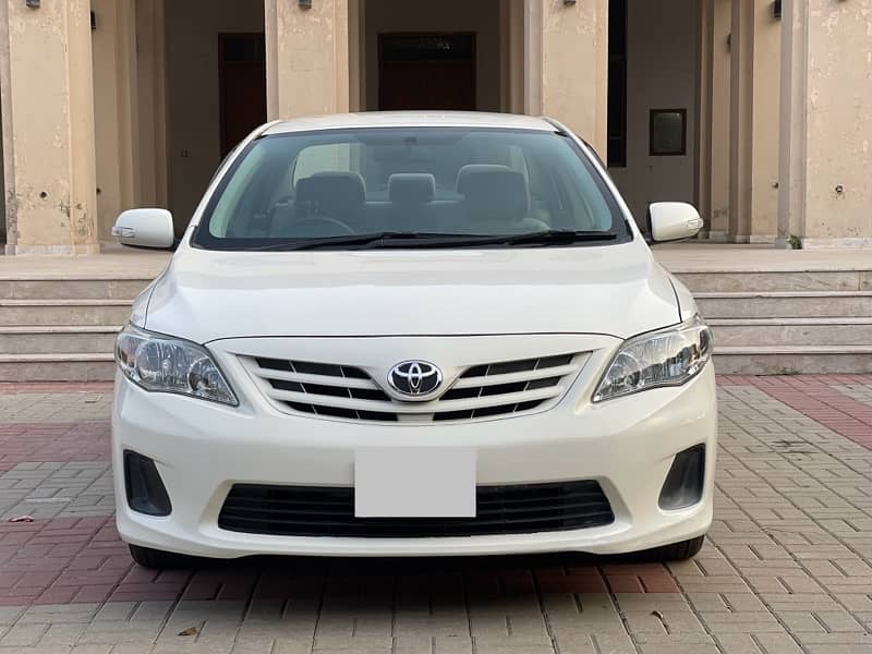 TOYOTA COROLLA 2014 GLi LAHORE REGISTERED 0