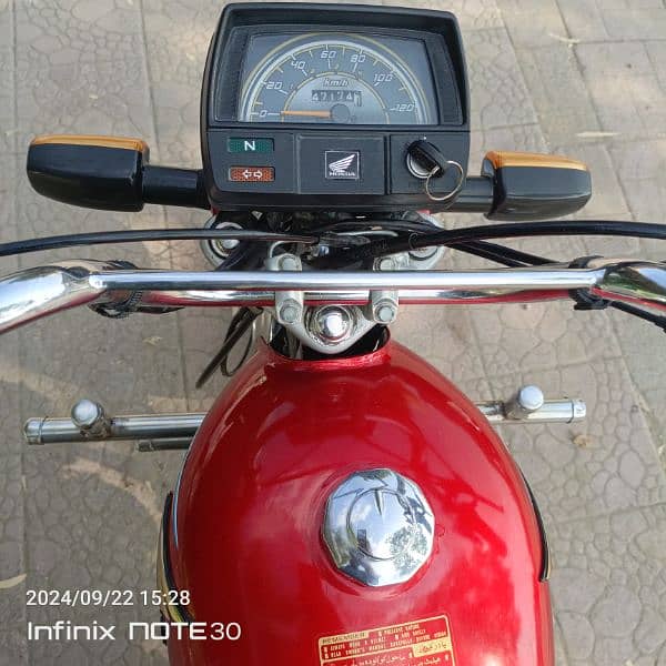 Honda cd70t 6