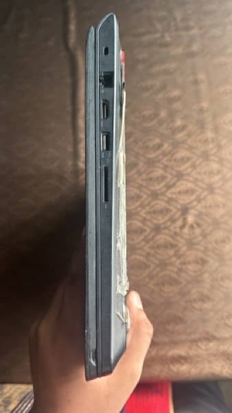 dell laptop with good condition 3