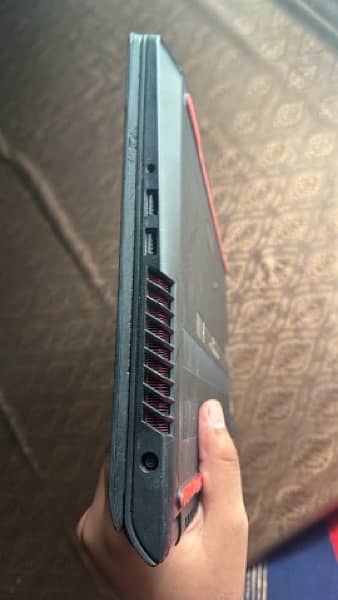 dell laptop with good condition 6