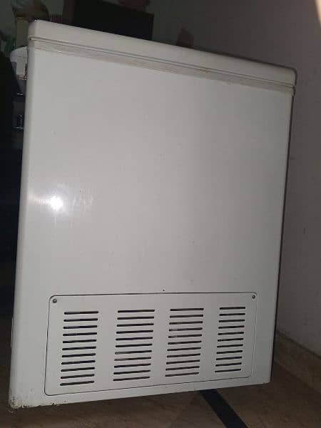 Hier Deep Freezer for Sale 4