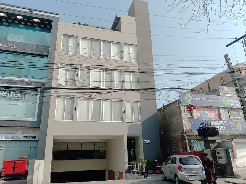 1 kanal corner commercial full building 0