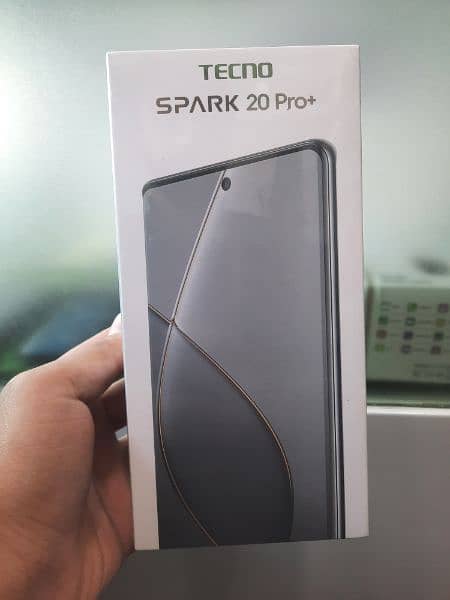 spark20pro+ box pack available 8+8/256gb 0