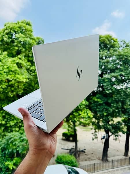 HP Elitebook 830 G7 5