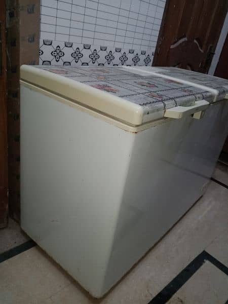 Refrigerator Used 1