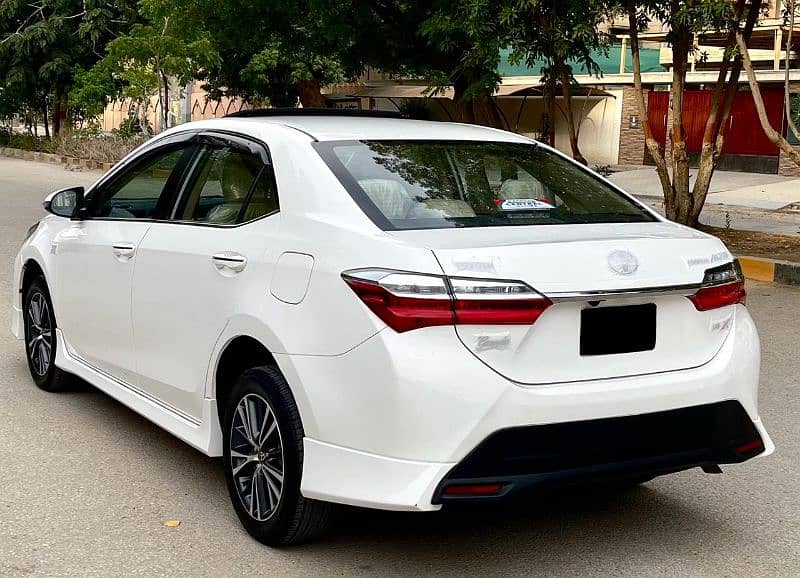 Toyota Altis Grande 2021 9