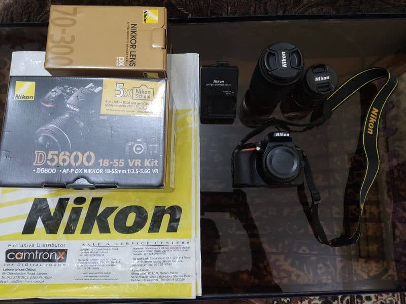 Nikon D5600 VR kit + 70-300 zoom lens 1