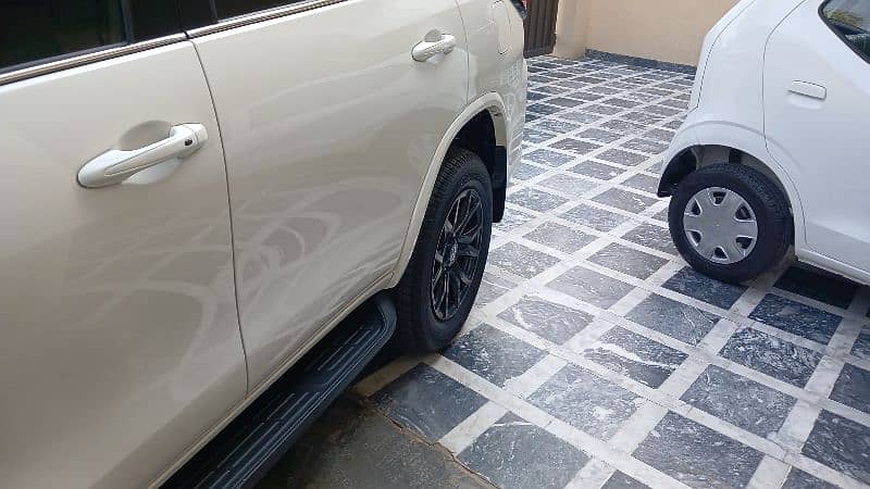 Toyota Fortuner 2024 Grs 8