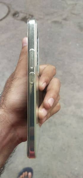 New 10/10 condition vivo y100 4