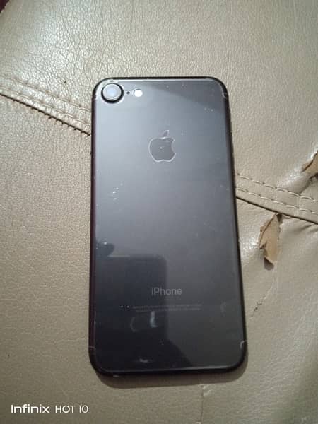 iPhone 7 128 GB PTA approved 4