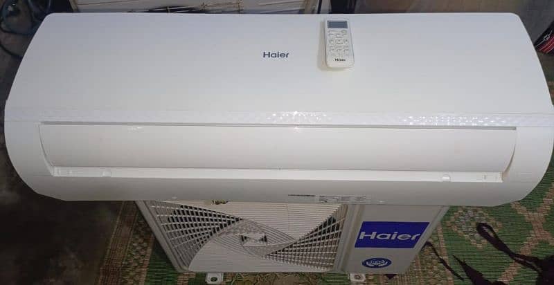 Haier 1.5 ton non inverter Ac like a new 0