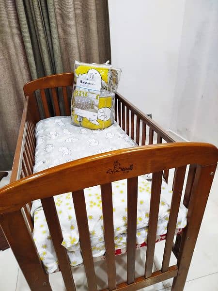 Graco Baby Cot, Condition 10/10 1