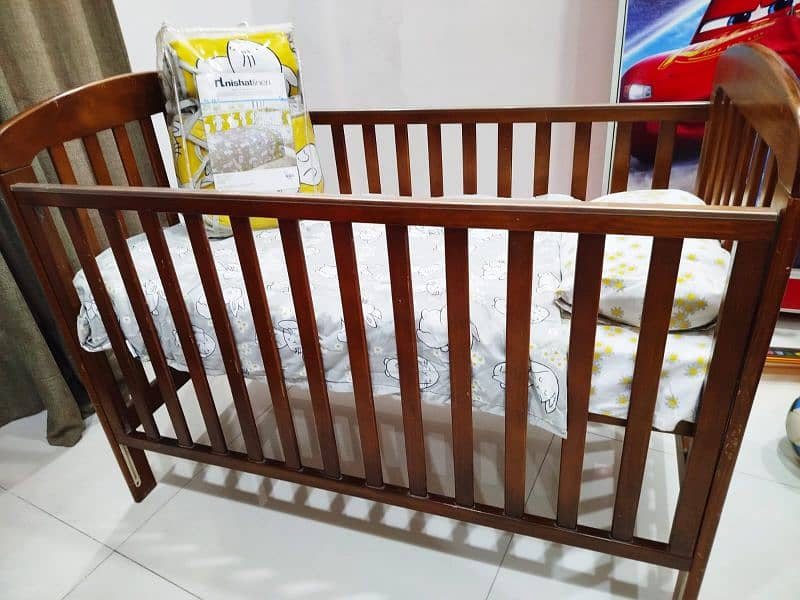 Graco Baby Cot, Condition 10/10 3