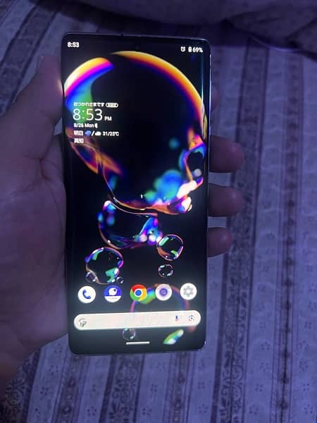 Sharp Aquos R6 Non pta 2