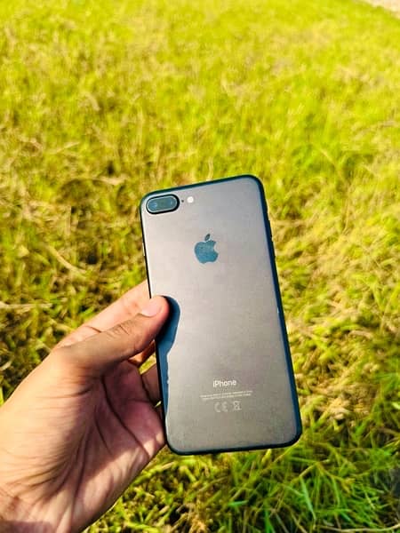 Iphone 7 plus 128 gb 3