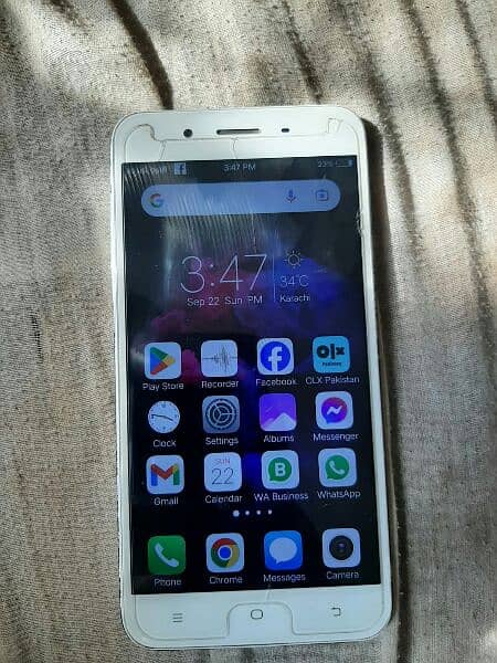 i m selling Vivo y66 dual sim pta approved sell n exchange 7