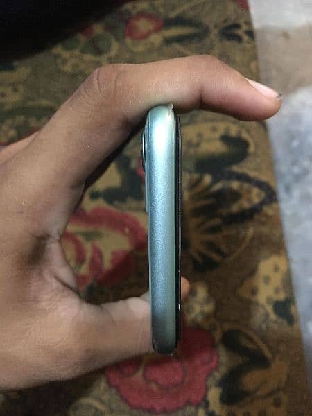 Iphone 11 factory unlocked "Contact on WhatsApp" 03186450625 5