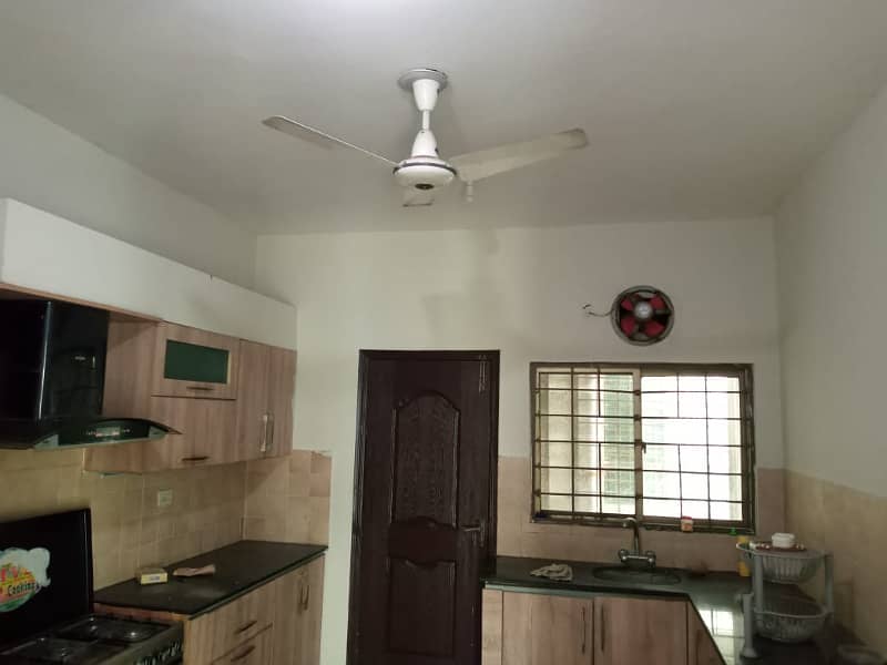 Flat For Sale In Askari 11- B, Lahore 39