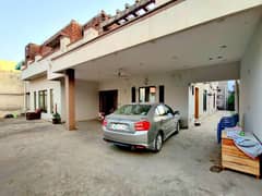 25 marla single story house for rent in judacial colony near K blok johar town 0