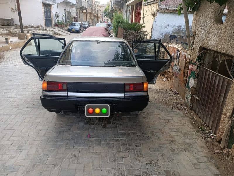 Honda Civic EXi 1988 3