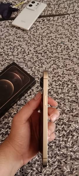 Iphone 12 pro max 127gb non pta factory unlock 7