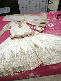 Bridal dress just wear few hours