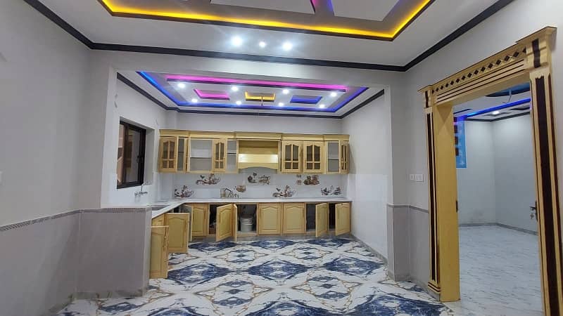 Prime Location Arbab Sabz Ali Khan Town Executive Lodges House Sized 7 Marla For sale 5