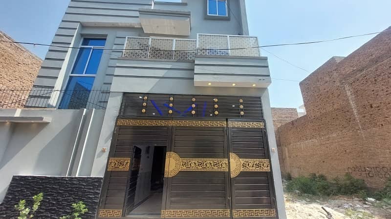 Prime Location 5 Marla House For sale In The Perfect Location Of Warsak Road 1