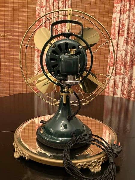 USA brand table fan 1