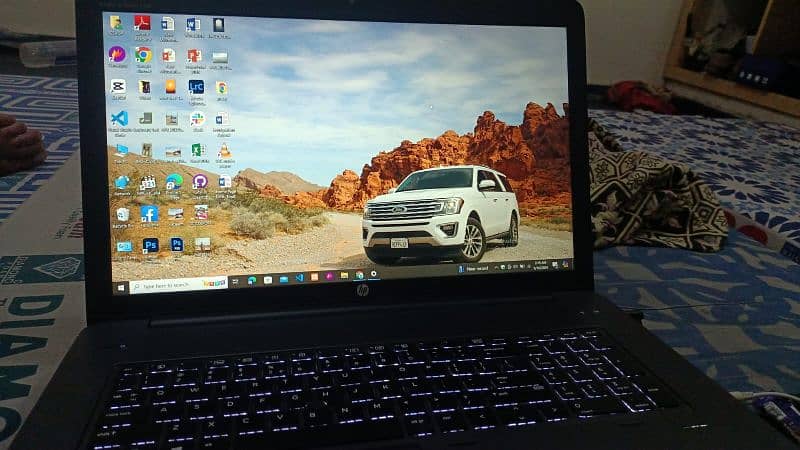 HP ZBook, 17" 3