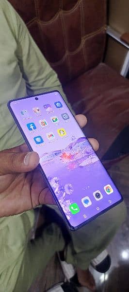 Tecno spark 20 pro plus (8+8/256gb) 3