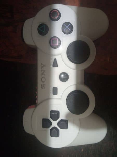 NEW PS3 CONTROLLER 1