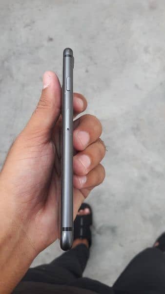 Iphone 8 PTA proved 5