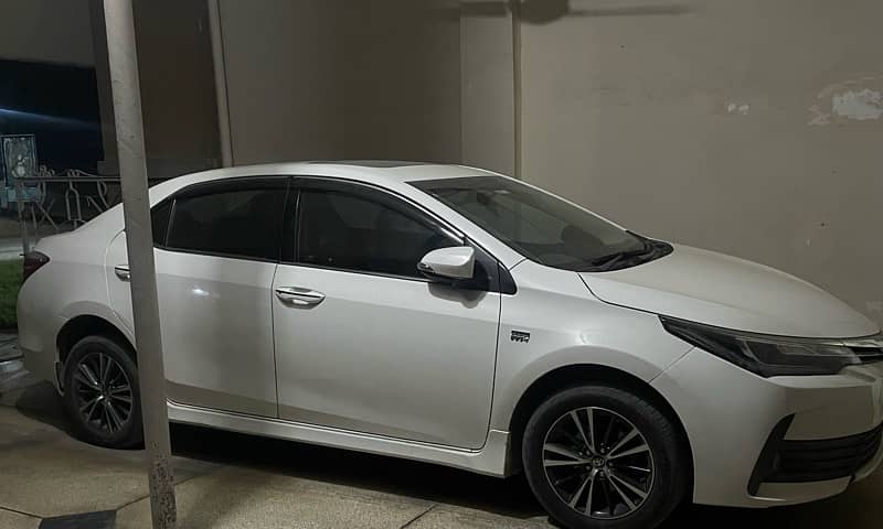 Toyota Altis Grande 2020 4