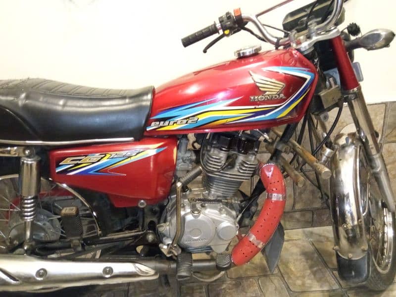 Honda CG125 6