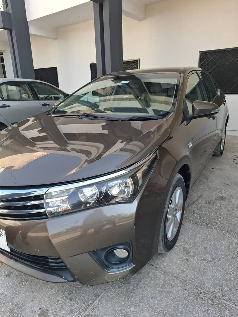 Toyota Corolla Altis CVT-i 1.8 2015 3