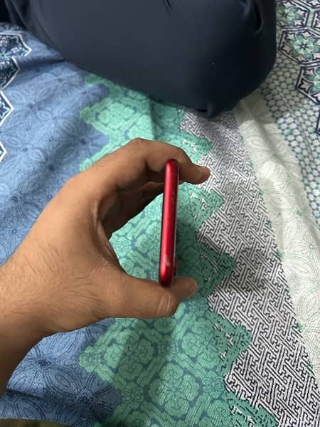 IPHONE XR NON PTA 64GB RED EDITION 1