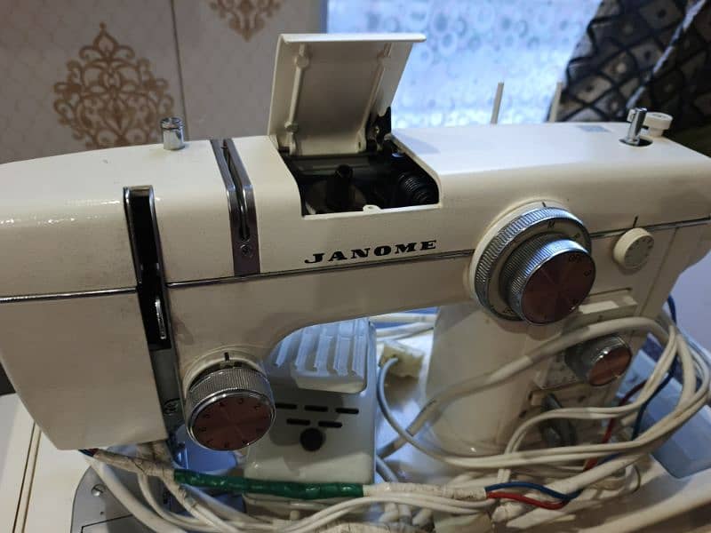 Sewing Machine 4