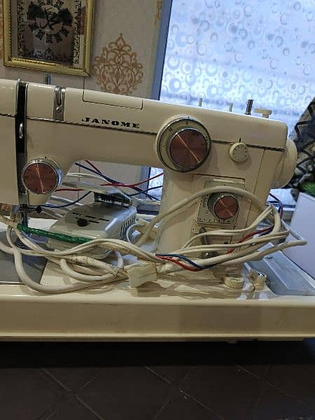 Sewing Machine 10