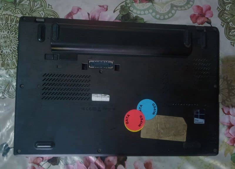 Lenovo Laptop for sale 10/10 at cheap price 1