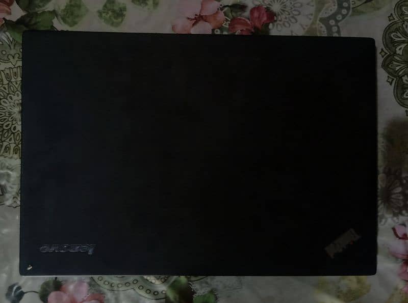 Lenovo Laptop for sale 10/10 at cheap price 2