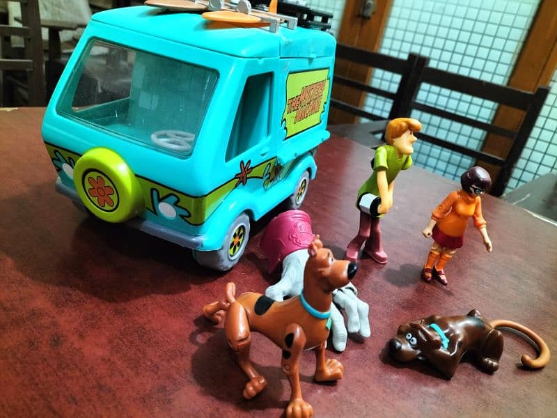 Scooby Doo cars and character 8