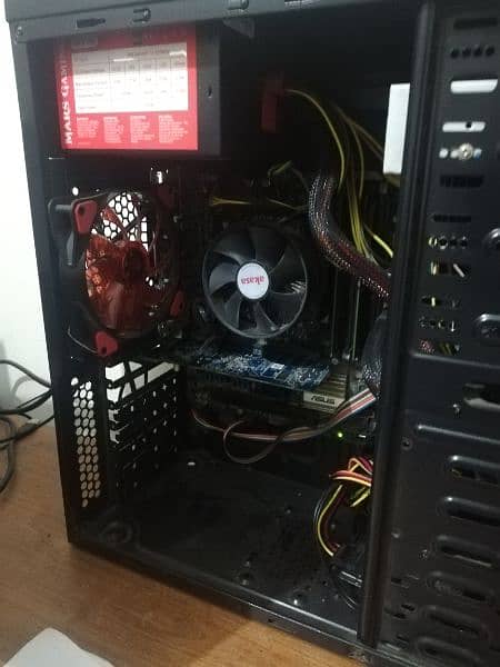 Gaming PC i5 6th gen RX580 8gb 8