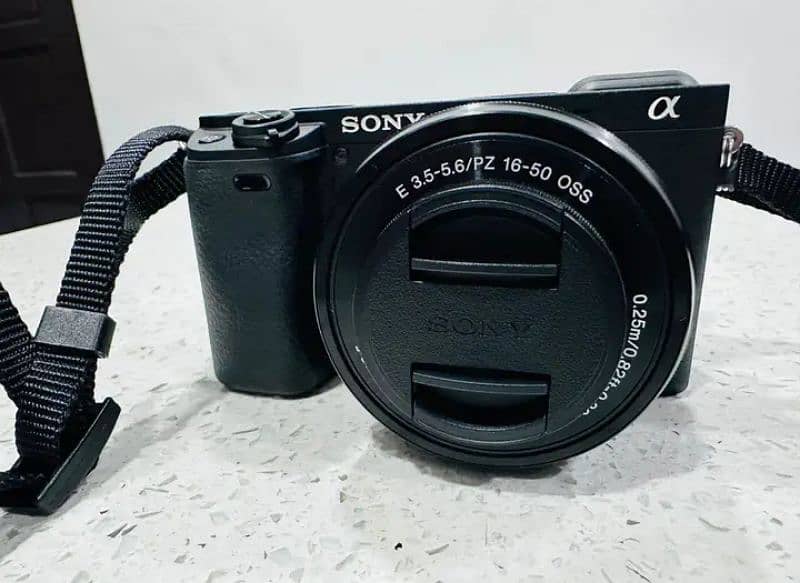 Sony A6400 With Kit Lens 16-50 F3.5 7 Months Guarantee available 5