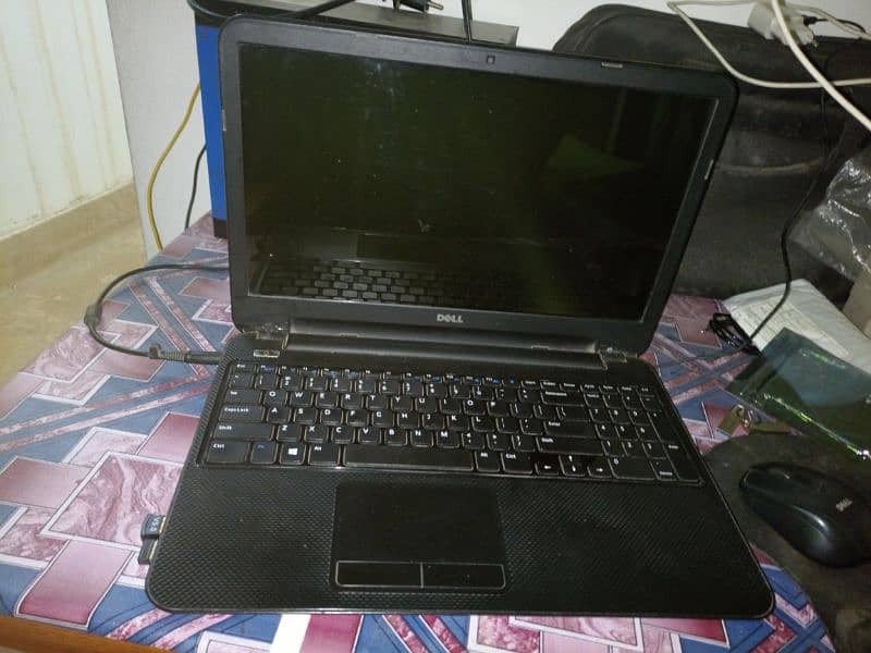 Dell inspiron i7 5537 (4th gen) 0